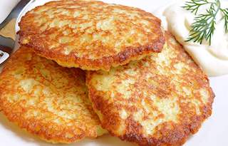 Lithuanian Potato Pancakes (Bulviniai Blynai)