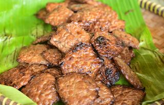 Tempe bacem