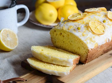 10 Most Popular British Cakes Tasteatlas