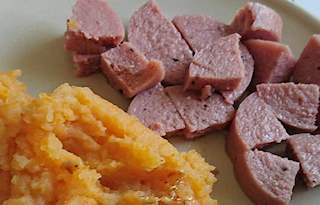 Swedish Lard Sausage Isterband with potatoes in cream sauce with