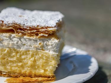 100 Most Popular Cakes In The World Tasteatlas