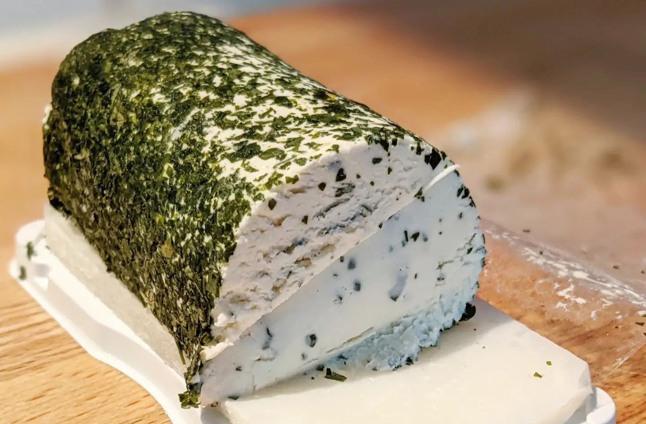 Top 4 Local Natural Rind Cheeses in Cher