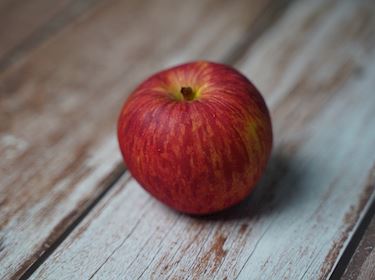 Apples weren't always big, juicy and sweet — ancient ones were small and  bitter