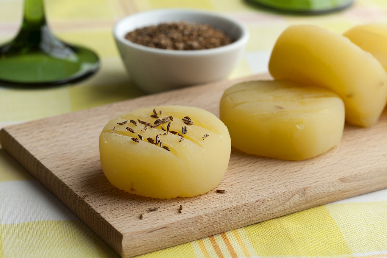 100 Worst Rated European Cow's Milk Cheeses