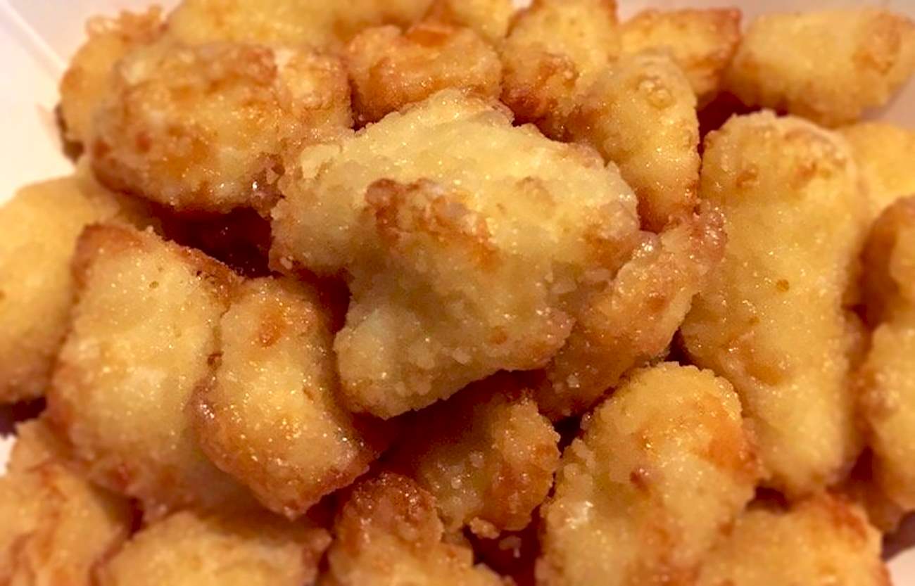 Cheese Curds In Kroll's TasteAtlas authentic restaurants