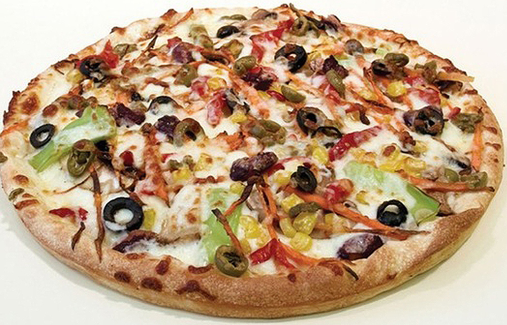 Greek Style Pizza In G D Pizzaria TasteAtlas Recommended Authentic   1a15ee267395414880526f22b63750cc 