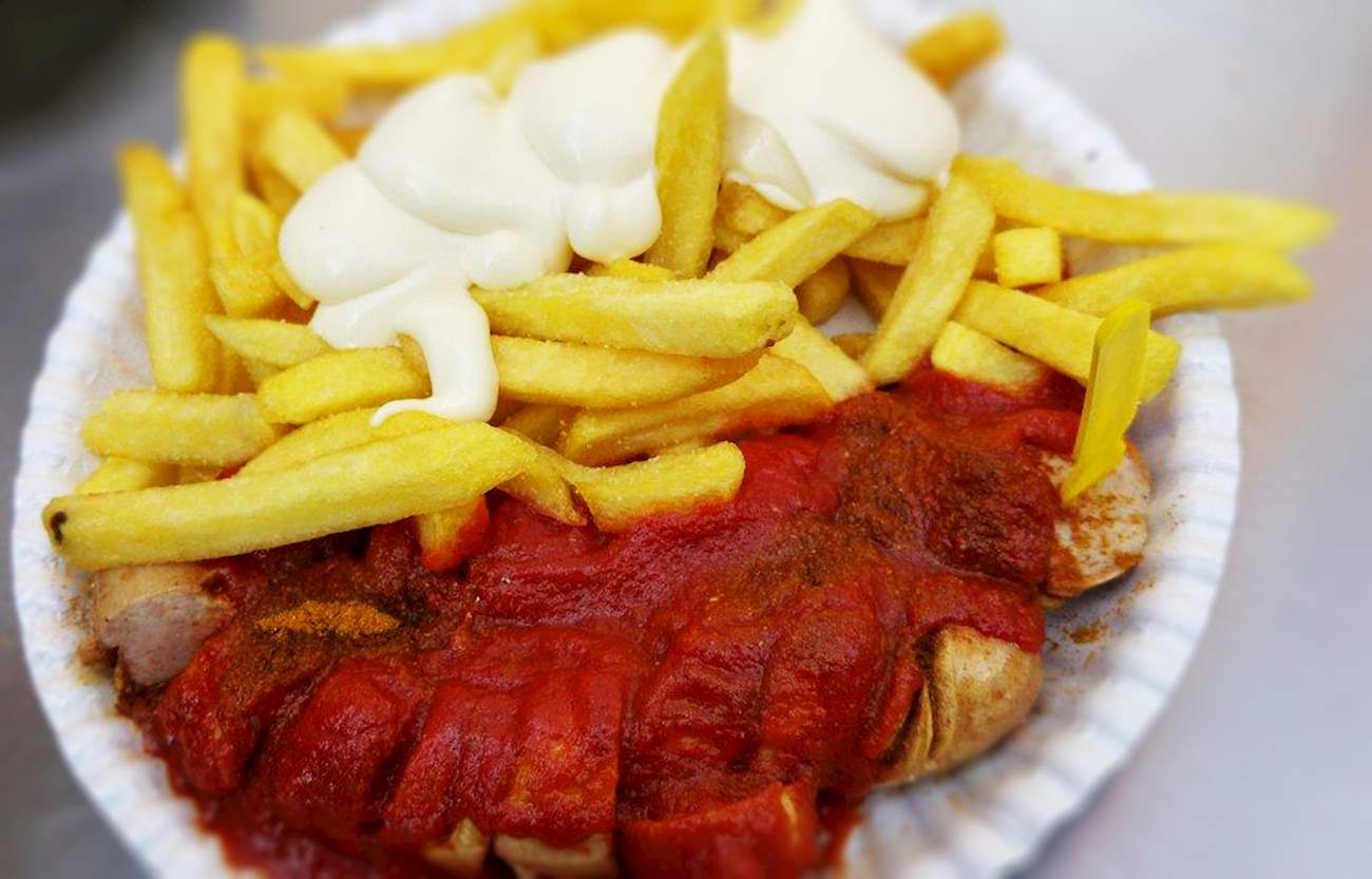 Currywurst In Zur Bratpfanne TasteAtlas authentic