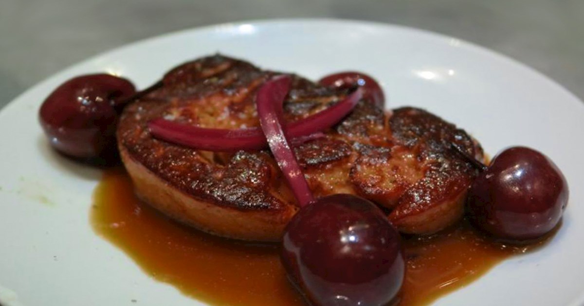 Seared Foie Gras With Mission Fig and Balsamic Reduction Recipe - Gourmet  de Paris, The French Epicerie in Thailand, Gourmet de Paris