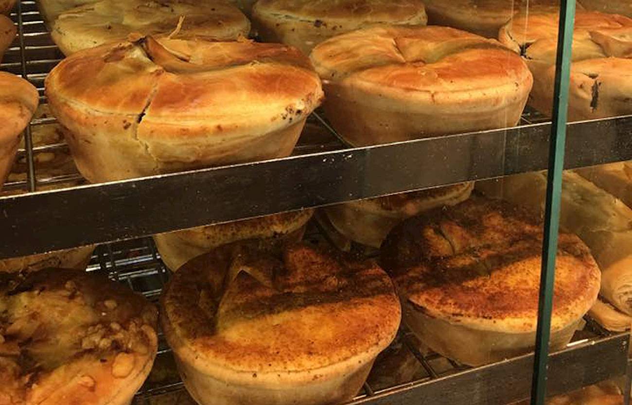 Meat Pie In Harry's Cafe de Wheels TasteAtlas authentic