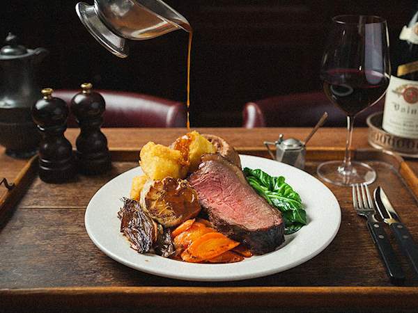 Sunday Roast In Hawksmoor Seven Dials Tasteatlas Recommended Sunday Roast In Hawksmoor Seven Dials
