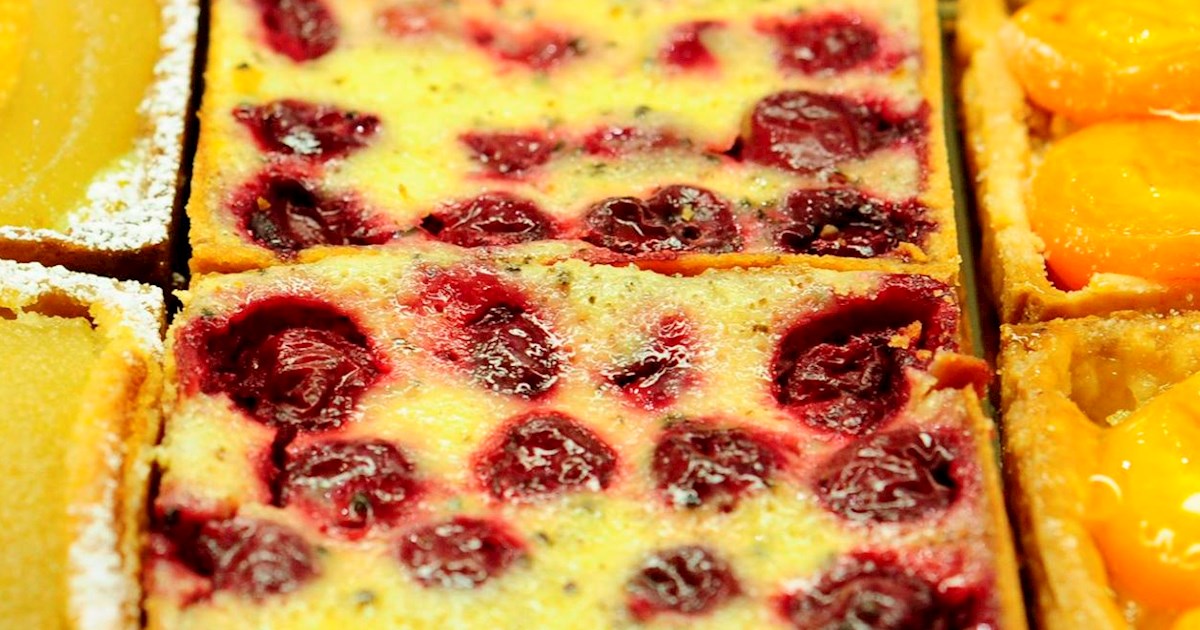 Clafoutis In Gérard Mulot | TasteAtlas | Recommended authentic restaurants