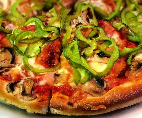 10 Most Popular American Pizzas TasteAtlas