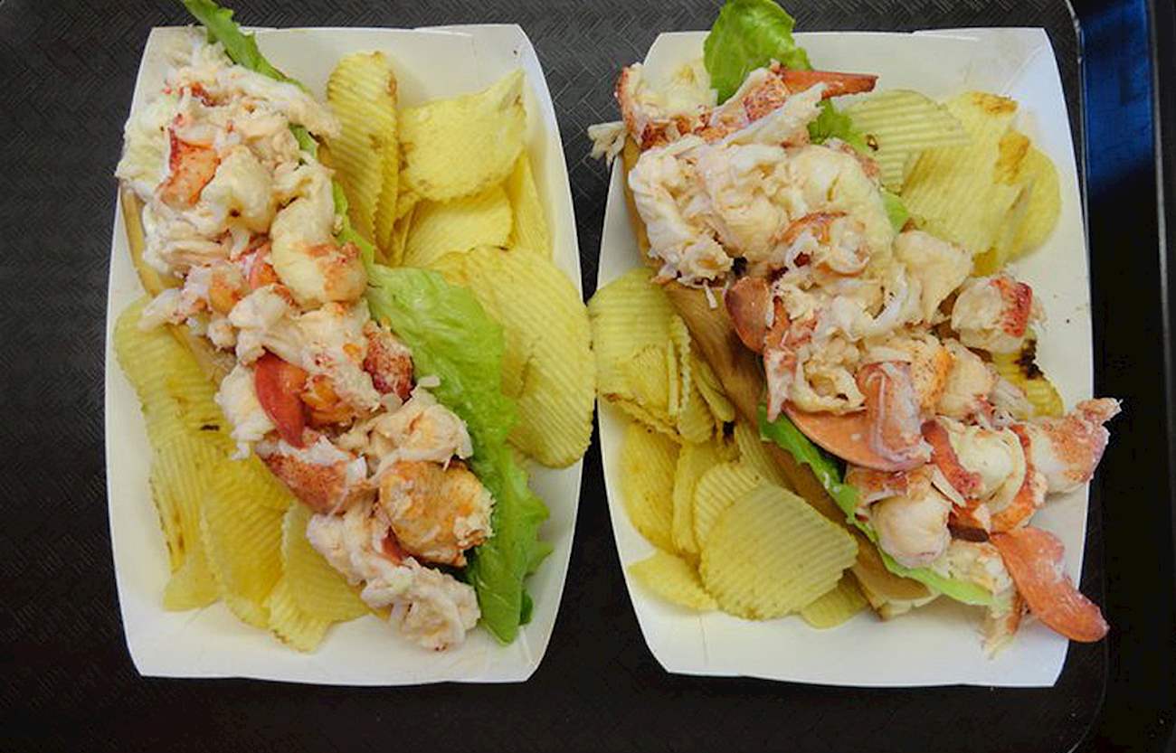 Lobster Roll In Five Islands Lobster Co TasteAtlas
