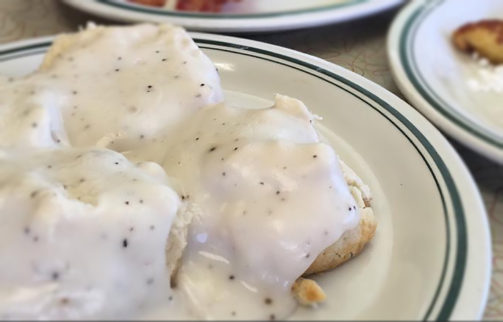 Biscuits ’n’ Gravy In The Silver Skillet TasteAtlas