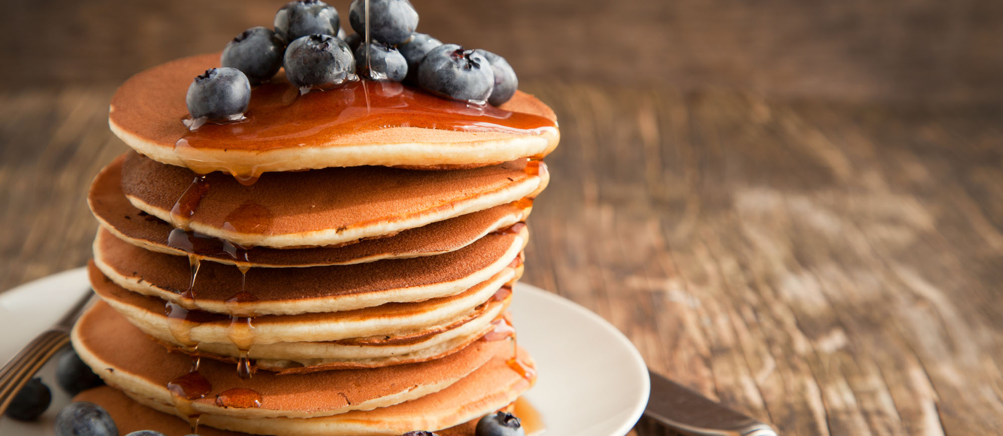 Pancakes With Maple Syrup Authentic Recipe | TasteAtlas