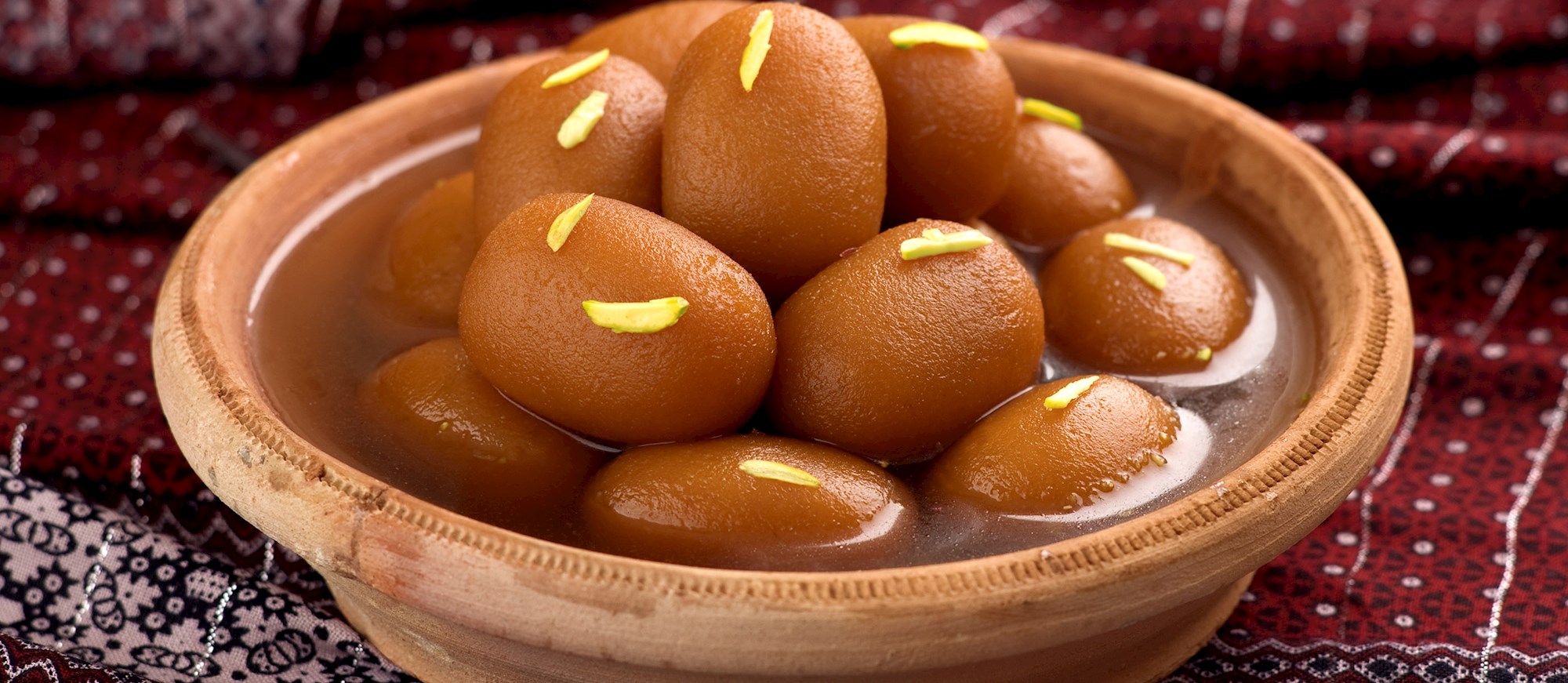 where-to-eat-the-best-gulab-jamun-in-the-world-tasteatlas