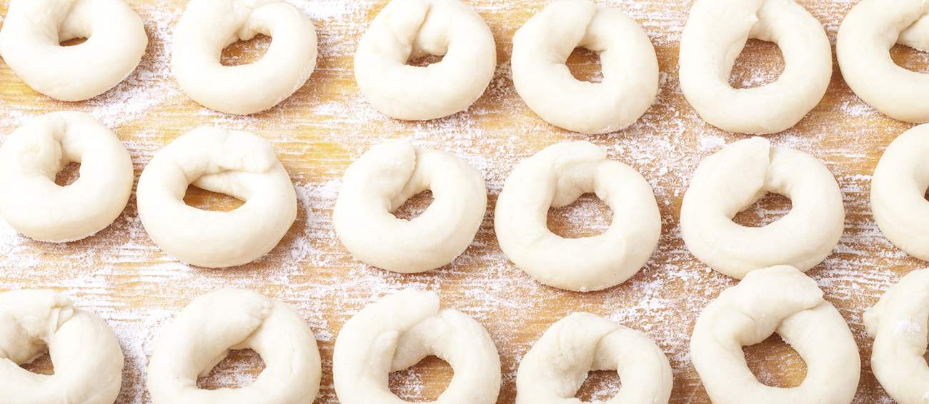 Bublik | Traditional Sweet Bread From Ukraine, Eastern Europe
