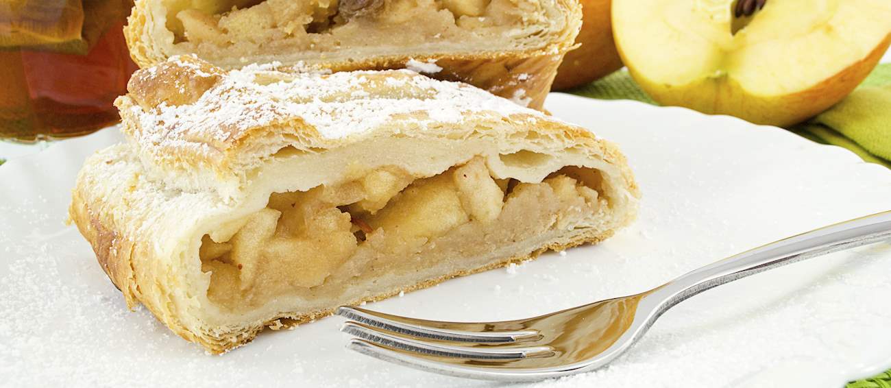 Apfelstrudel | Traditional Sweet Pastry From Vienna, Austria