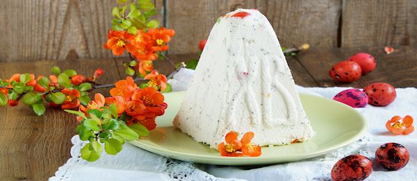 Paskha | Traditional Cheese Dessert From Russia, Eastern Europe