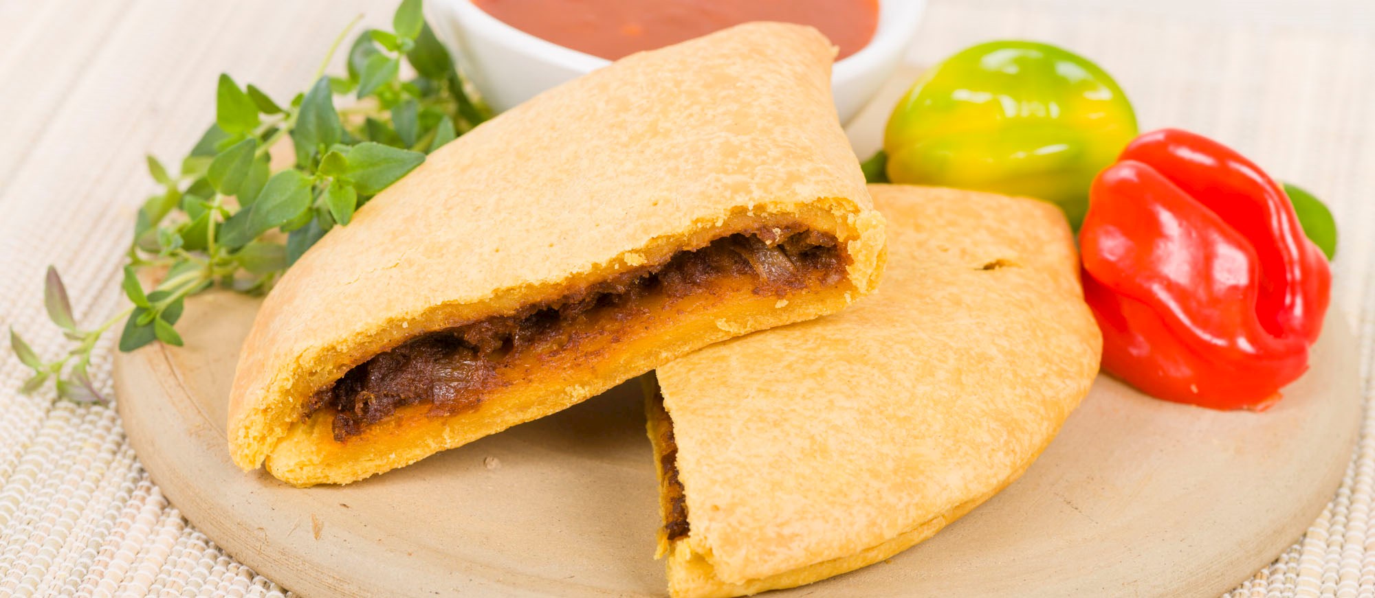 where-to-eat-the-best-jamaican-patty-in-the-world-tasteatlas