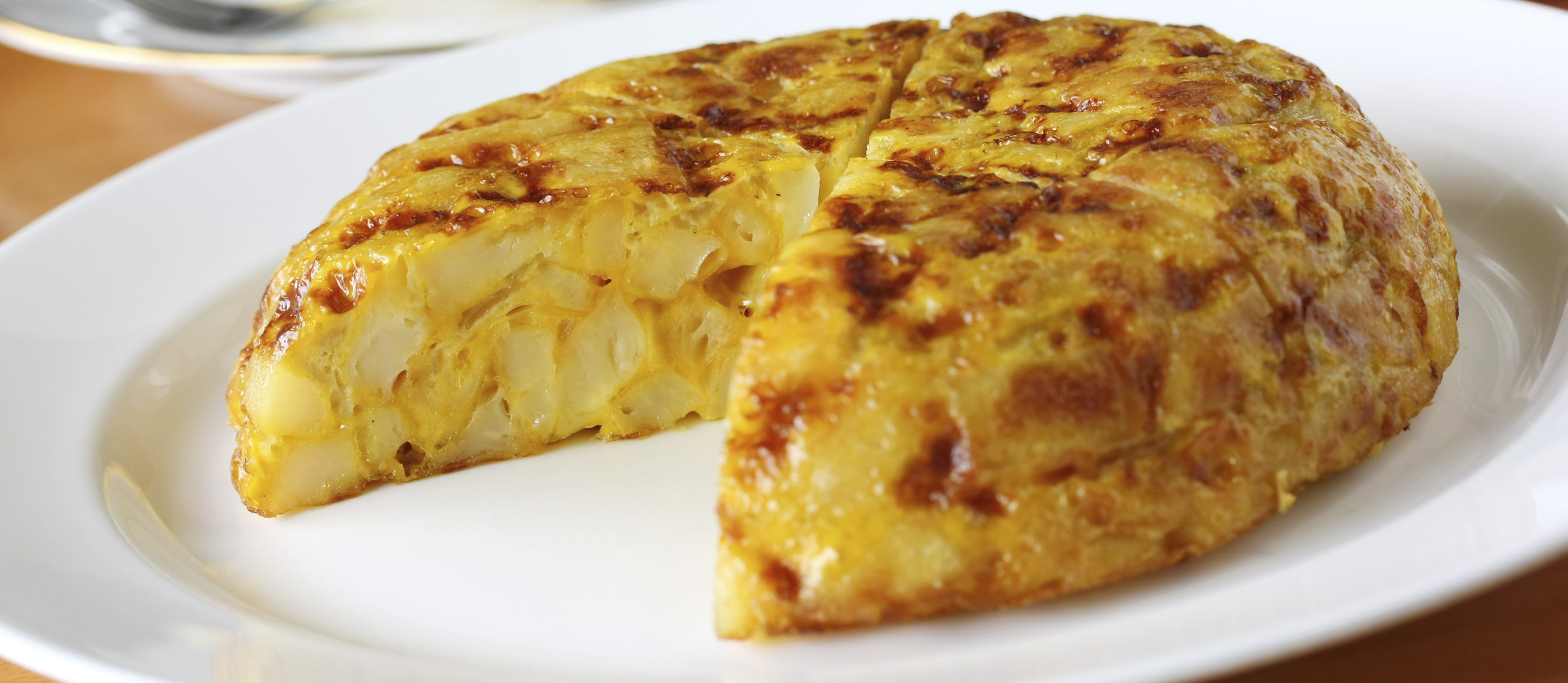 Tortilla de Patata | Traditional Egg Dish From Spain