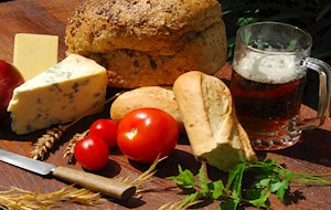 Ploughman's lunch