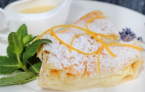 Topfenstrudel