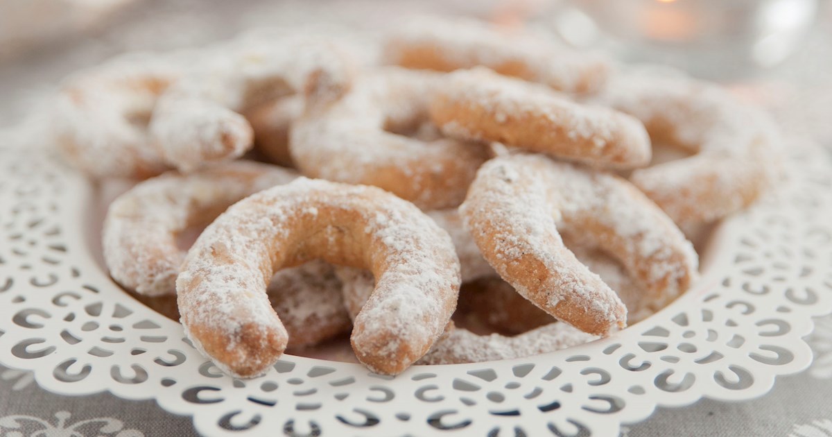 Vanillekipferl | Traditional Cookie From Vienna, Austria