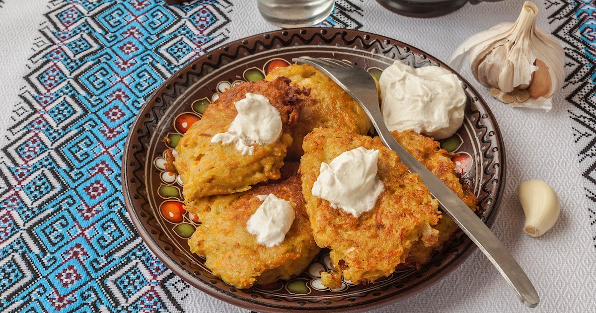 Placki ziemniaczane (Polish potato pancakes) - Polish Housewife