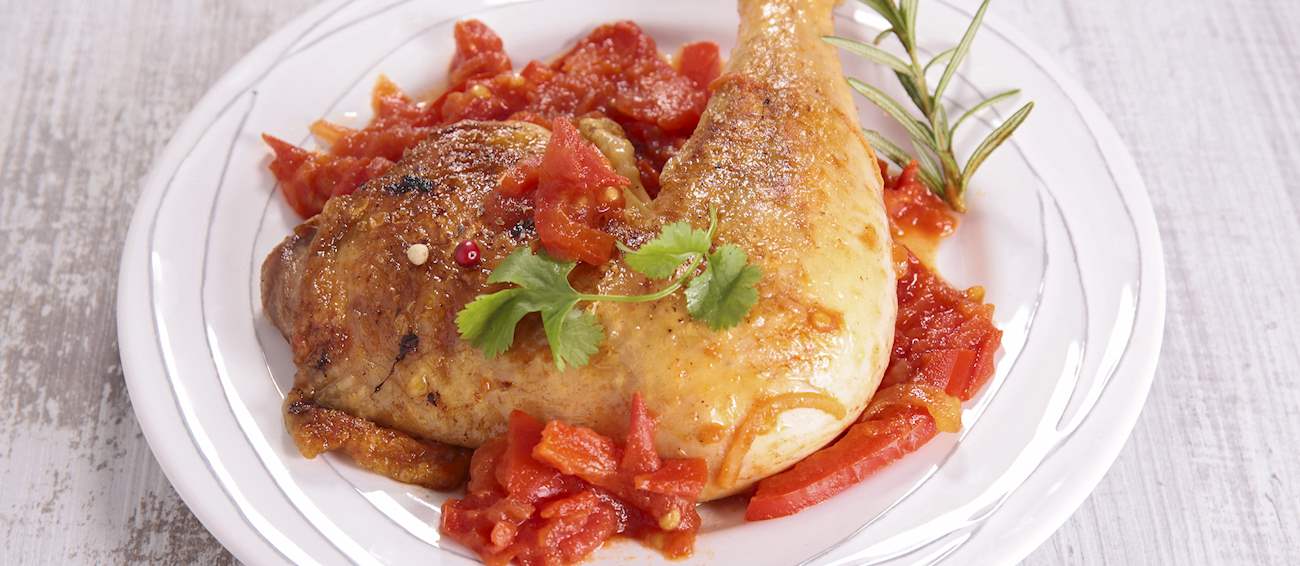 poulet-basquaise-traditional-stew-from-pyr-n-es-atlantiques-france