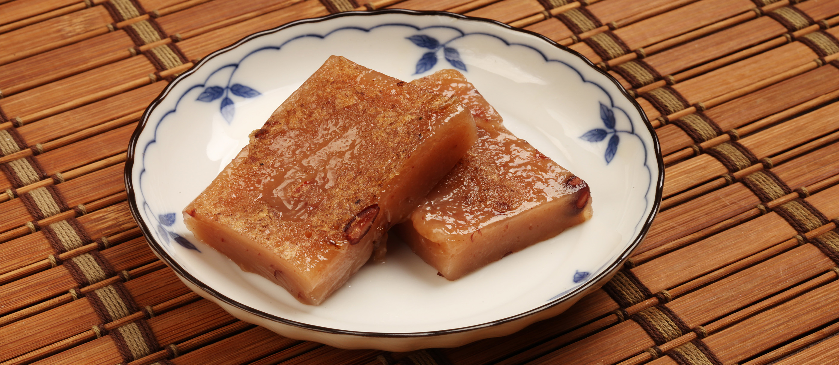 red-bean-cake-traditional-dessert-from-china