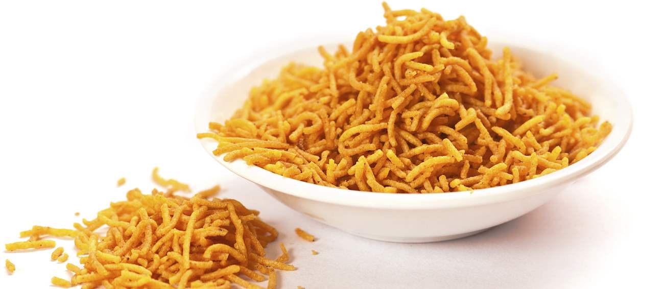 10 Most Popular Northern Indian Snacks