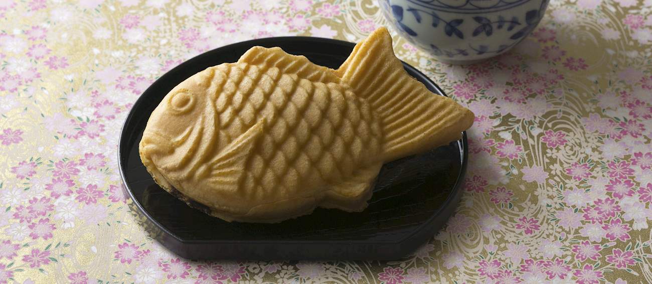 Taiyaki | Traditional Dessert From Tokyo, Japan