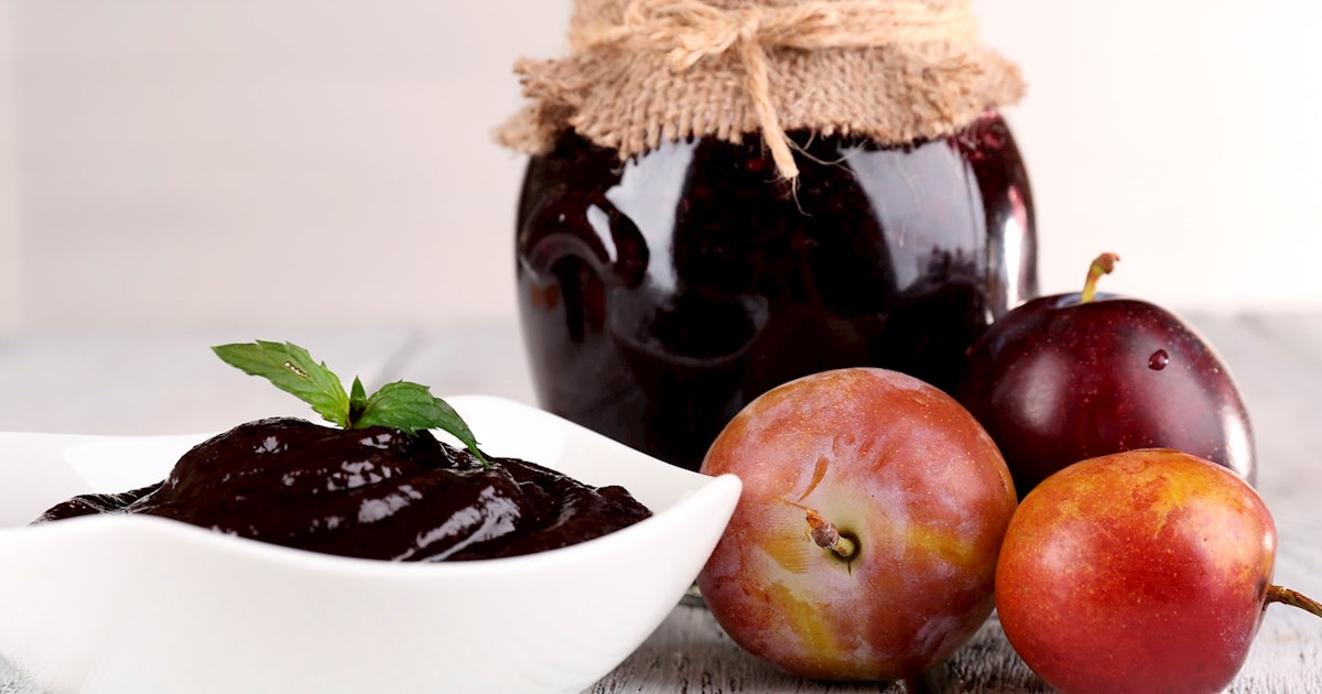 Magiun de Prune Topoloveni | Local Plum Jam From Topoloveni, Romania