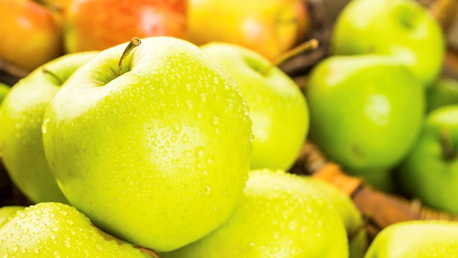4 Most Popular French Apples TasteAtlas