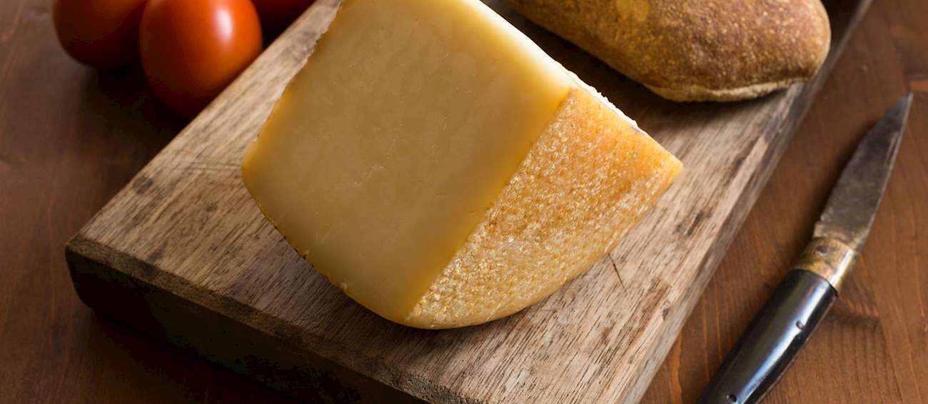 4 Best Rated Sardinian Natural Rind Cheeses