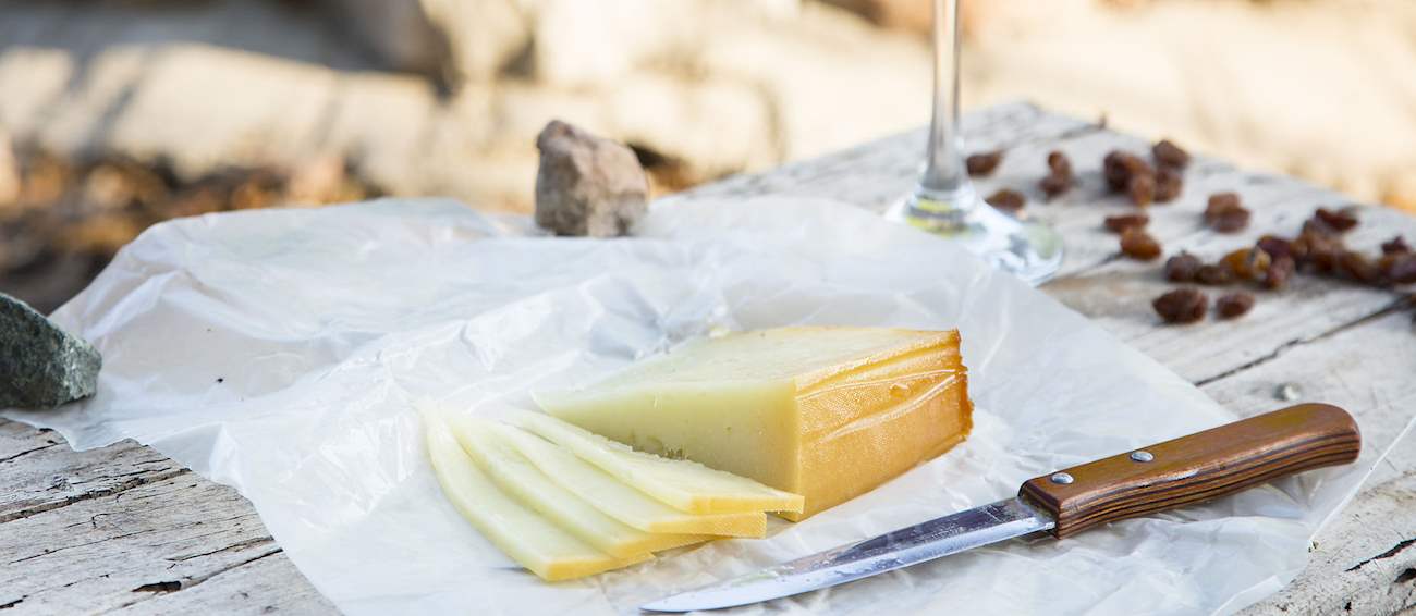 14 Best Sheep's Milk Cheeses in Spain TasteAtlas