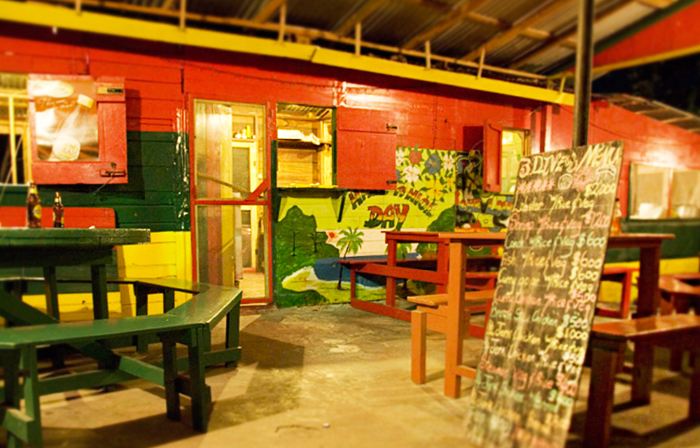 3 Dives Restaurant TasteAtlas authentic restaurants