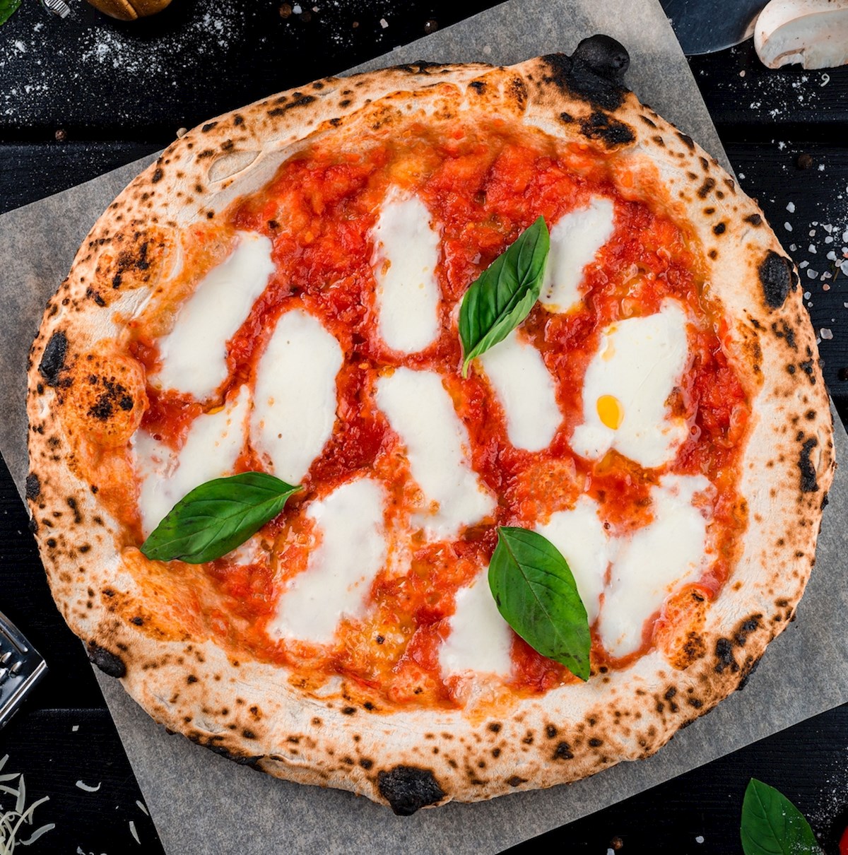 Pizza Napoletana / 