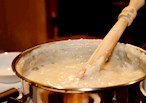 Top Porridge Maker: Just Three Ingredients for Champion Porridge, and no Milk