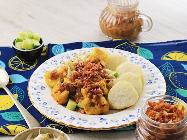 Indonesia Food Ketoprak