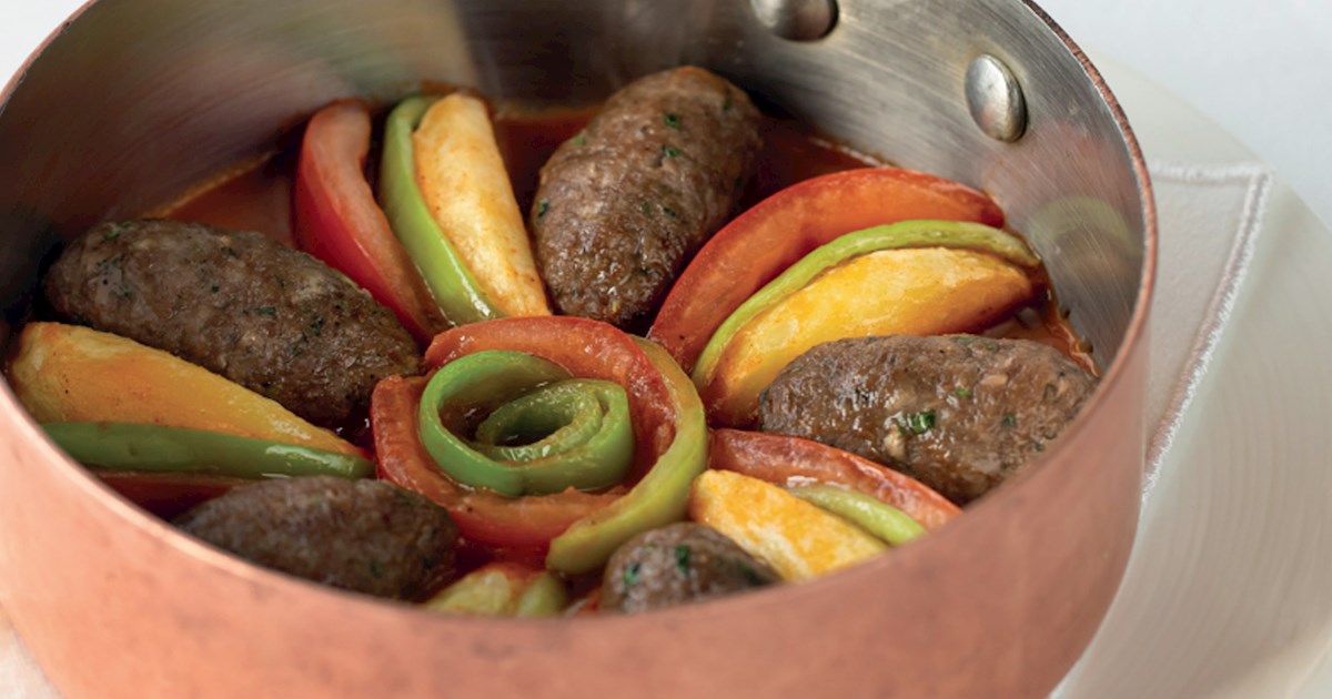 İzmir Köfte | Traditional Meatballs From İzmir, Turkiye