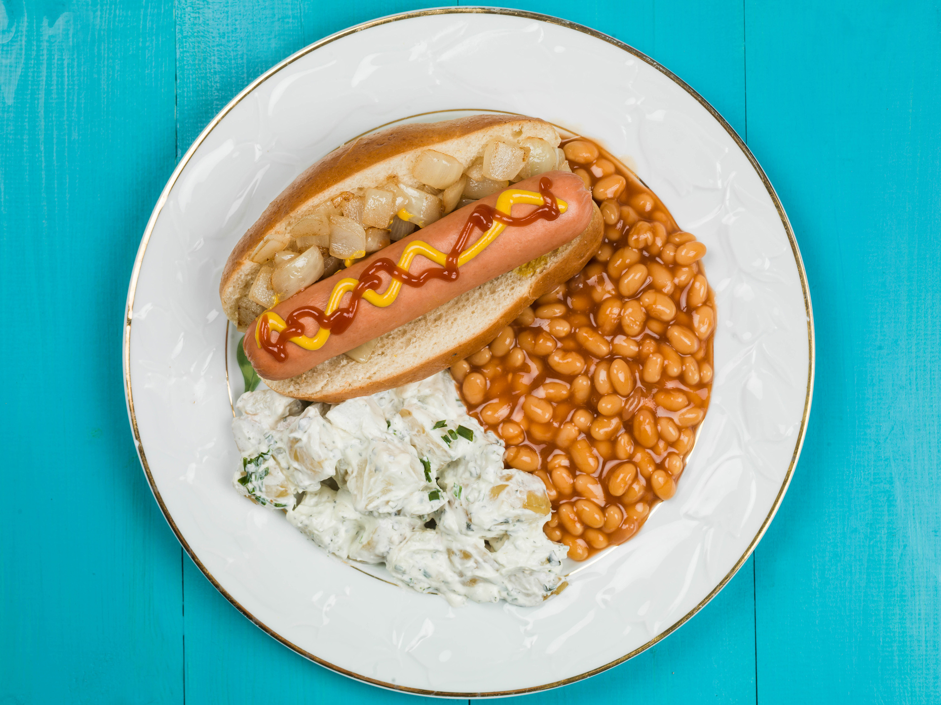 MassachusettsStyle Hot Dog Traditional Hot Dog From Massachusetts