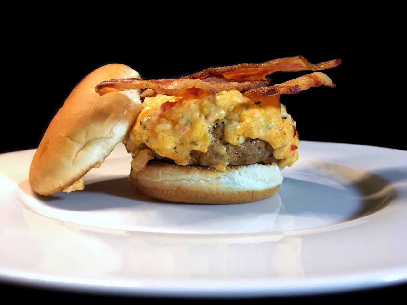 Pimento Cheeseburger | Traditional Burger From South Carolina, United ...