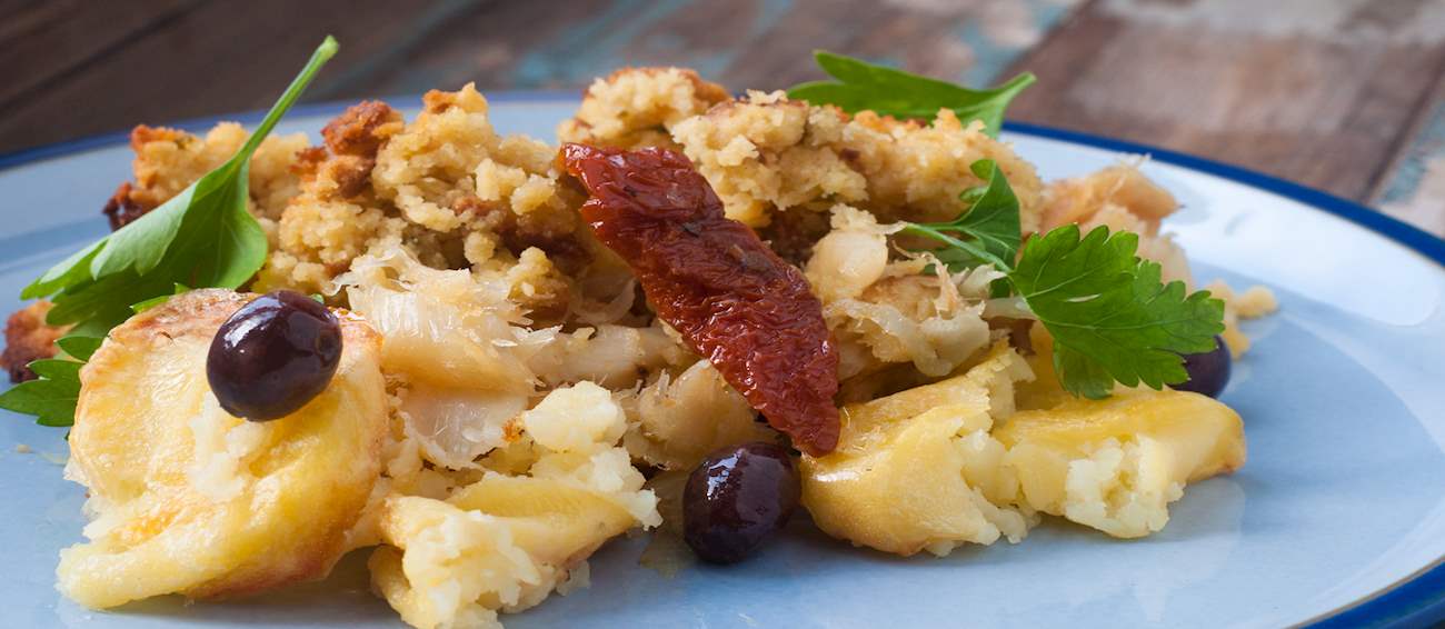 Bacalhau Com Broa | Traditional Saltwater Fish Dish From Portugal