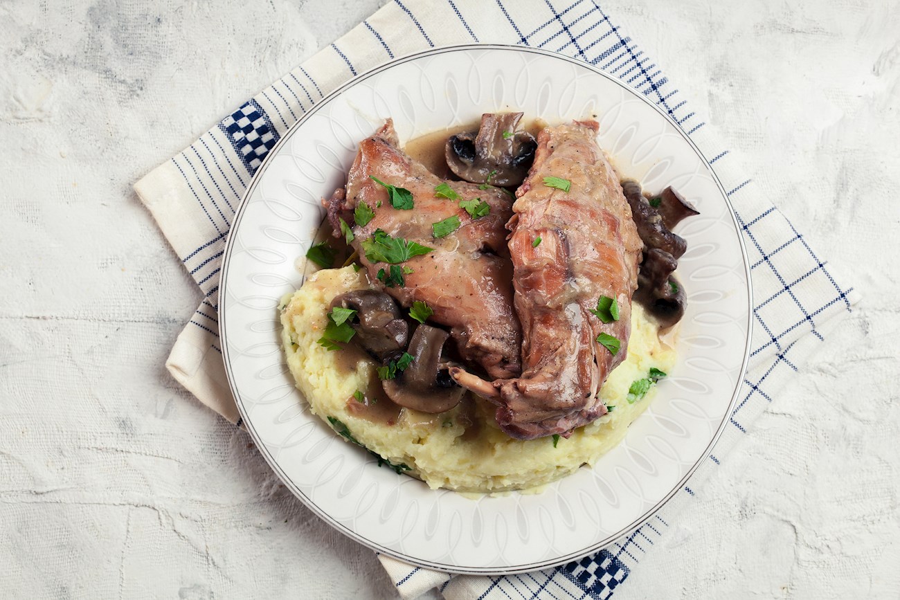 4 Most Popular Meat Dishes With Garlic and Rabbit TasteAtlas