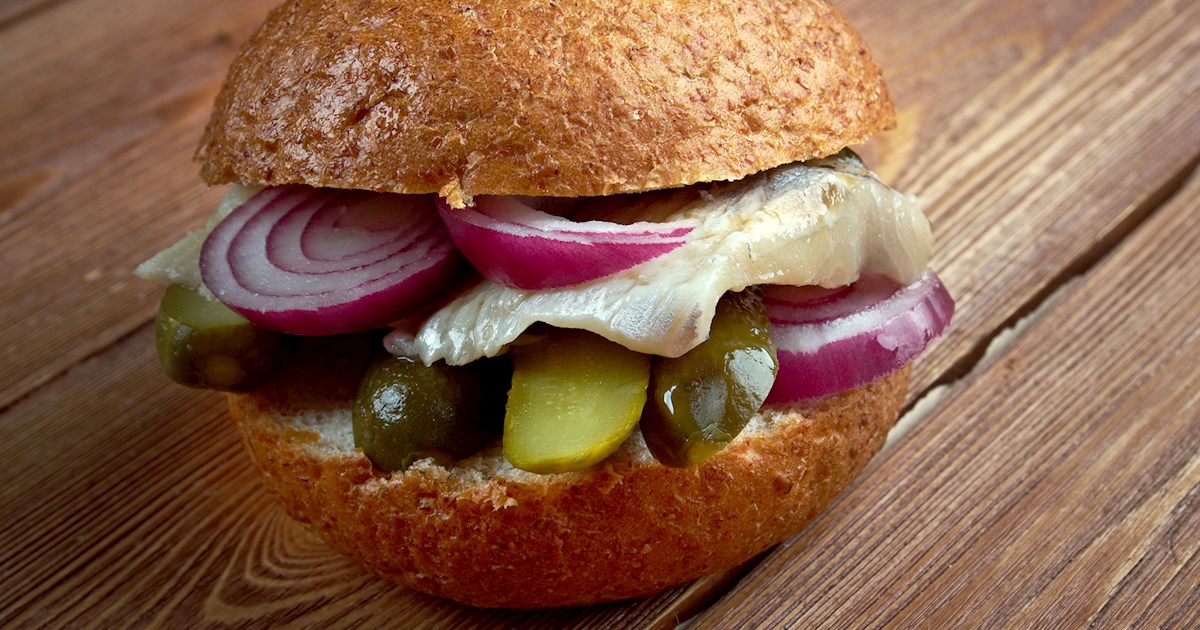 10 Popular Central Sandwiches and Wraps - TasteAtlas