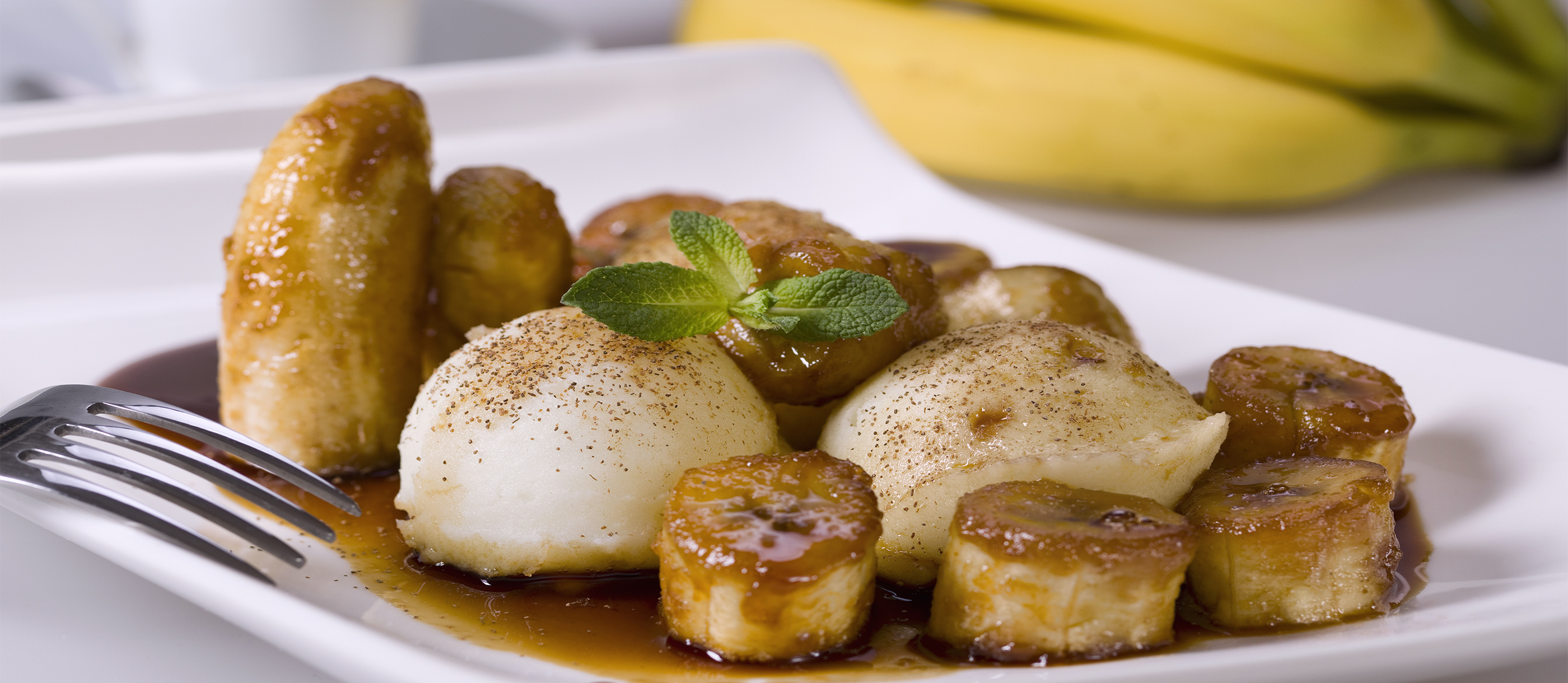 Bananas Foster | Traditional Flambéed Dessert From New Orleans, United ...