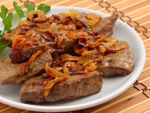Foie De Veau à La Lyonnaise Traditional Offal Dish From Lyon France<script async src=