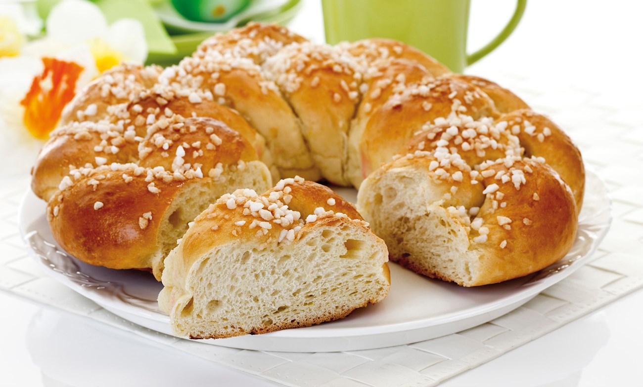 9 Most Popular Swiss Breads TasteAtlas